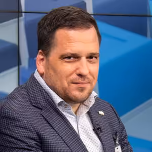 Tomáš Zdechovský (KDU-ČSL): Plakáty SPD jsou úsměvnou kampaní. Chtějí jen vystrašit | 12. 8. 2024