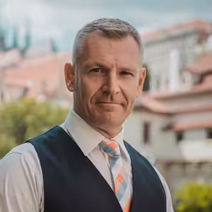 Senátor Hraba: Možností jak vyřešit špatný zdravotní stav prezidenta je několik.