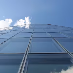 Petr Čížek (INVESTIKA): Pro trh s komerčními nemovitostmi jsou (i) u nás podstatné eurové sazby