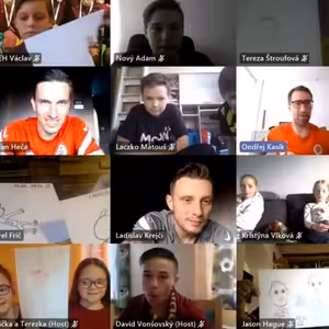 Dětská tisková konference s Milanem Hečou a Lacem Krejčím