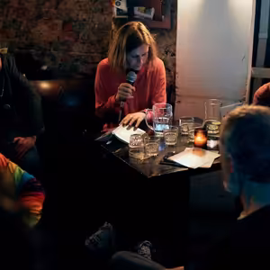 Den poezie ve Fra - 8 básníků