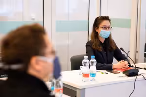 Rok hledala, nic nenašla. Jak Haně Lipovské z Rady ČT pomáhá SPD?