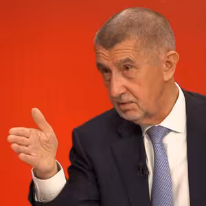 Kuloáry | Andrej Babiš (ANO): Čeští zbrojaři mají extrémní zisky. Po volbách je chceme zdanit | 9. 4. 2025