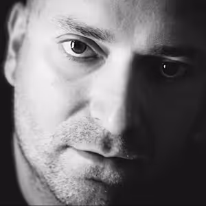 Talentovaný fotograf Eduard Genserek rád fotí portréty