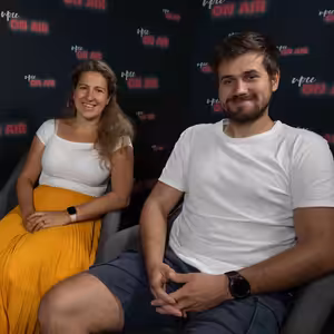 UPCE On Air: Záchranáři Kristýna a Martin na cestě kolem světa