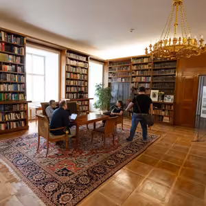 Speciál : Pražský hrad - Masarykova knihovna