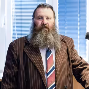 Marián Mičko - Ministerka Matečná v žiadnom prípade nemá moju dôveru