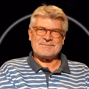PAVEL MAURER: O dobrém jídle, spropitném a o tom, jak vybrat restauraci u nás i v cizině...