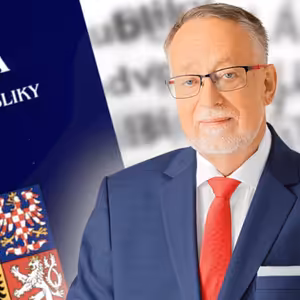 Odvolal rozhovor a teď chce odvolat vládu. Jak Bašta minul DVTV a rozhodl se, že slibem nezarmoutí