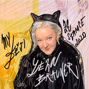 Angažmá Léna Branuer: Vstávám ve 12, alba budou dvě a bez škatulky