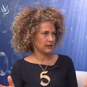 Monika Ben Thabetová, Tajná moc čísla 5