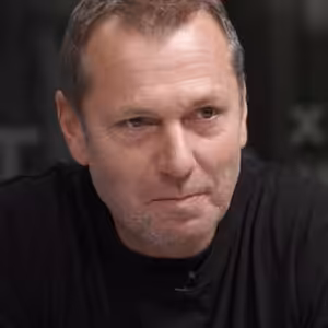 Baumaxa: Jako bílý heterák přestávám světu rozumět. Hyperkorektnost vítězí, ale je to cesta do pekel