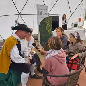 Rozhovor s místními ochotníky z Ostrova festival