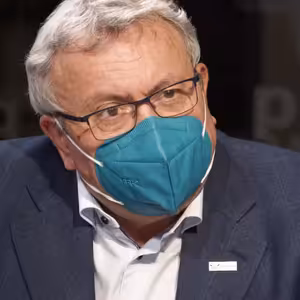 Dlouhý: Nikdo se s námi nebaví, o PES nám neřekli. Ať s podnikateli někdo konečně jedná, chci se v kritice mýlit