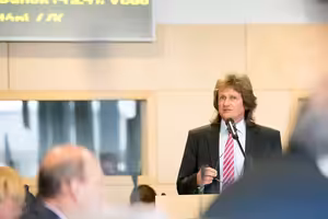 Ševčík vzbuzuje strach mezi studentstvem i vyučujícími. Proč byl potřetí zvolen děkanem?