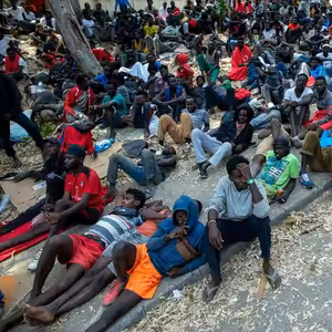 Španělsko situaci v Ceutě zvládlo, shodli se ministři EU. Obraz migrantů přesto poslouží jako kampaň