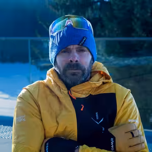 Zdeněk „Háček“ Hák: „Na vrcholu Ama Dablam jsem se po strašný době rozbrečel.”