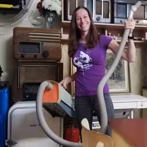 VYSAVAČ 011 - Gabriela Budínová