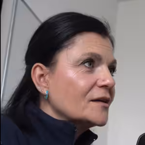 Prožít si smutek je nezbytné pro to, abychom se vypořádali s tragédií