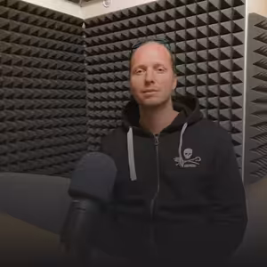 Otakar Veselý: V klubech nabízíme kromě špuntů a kondomů i drogové poradenství