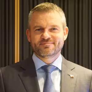 Peter Pellegrini - Ficovi patrí dôstojné miesto na kandidátke Smeru