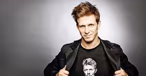 Písničku Hippokratova armáda jsem udělal už před rokem v březnu. Z toho jak to funguje mám radost, říká Igor Orozovič