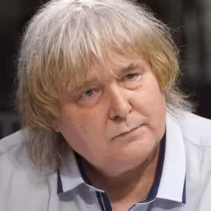 Politiky a novináře bych pozavíral, covid je ruská zbraň proti světu, kyvadlo nelže, říká Cibulka