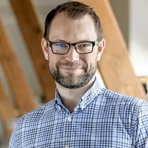 WebTop100 Specials - Jiří Simonides, Fragile - Najdi Svůj Typ LISTERINE