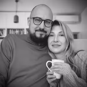 Podcast hmmm...: Hádky, žiarlivosť, nevera. Kedy pomôže párové poradenstvo?