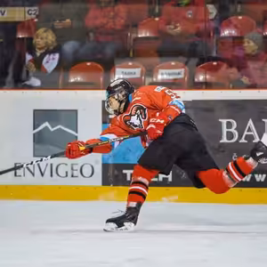 Druhý najmladší hráč uplynulej extraligovej sezóny Zubák: "Zahrančie neprichádza do úvahy, chcem sa presadiť v áčku Banskej Bystrice."