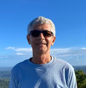 29: Julián Hernández-Serrano - science, survival, and storytelling