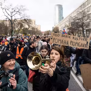 Dění na Slovensku zavání normalizací. Pozitivní je, jak těžko Fico hledá kolaboranty