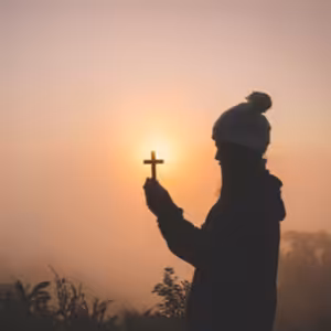 Dáma vysvobozená z ducha žárlivosti a hořkosti.