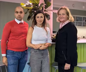 “Starší bratr mámě vysvětlil, že mě má nechat dělat vše, co dělají ostatní zdravé děti,” s úspěšným sportovcem a ředitelkou Nadace Leontinka o světě nevidomých.