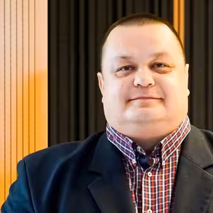 Ján Mikas - Nemám problém s vykonávaním plánovaných operácií