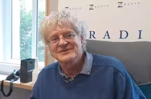 Investice do toho, aby si učitelé s dětmi povídali a posilovali vztahy ve třídě, je strašně důležitá, říká dětský psycholog