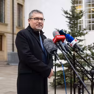 Ministrem zemědělství bude lobbista pro Agrofert. Jak si Šebestyán poradí se střetem zájmů?