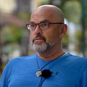 JIŘÍ CHOC: "Člověk si smrt nesmí brát osobně..."