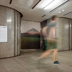 Galerie Mimochodem: Vědomí ostrova (Maro Hajrapetjan a Lea Petříková)