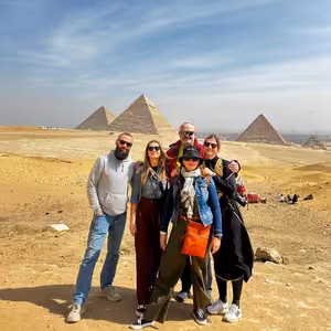 S12E7: EGYPT - Alej s množstvom sôch