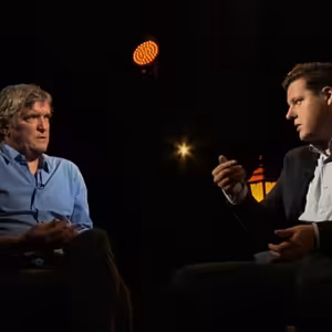 .pod lampou: Má 23 rokov, kúpil gymnázium a chce zmeniť školstvo