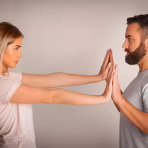 Small Talk #178 - Jak si taktně držet druhé od těla