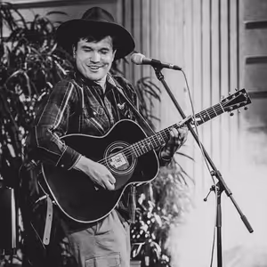 Hudobný rozhovor: Martin Harich, o novinke Birdstrike