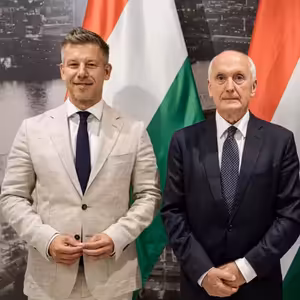 Magyarova revoluce nad Dunajem. Výměna prezidenta, prošetřování dotací i konec Viktora Orbána