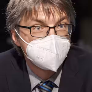 Hamáček a Seznam Zprávy? Hraje se poker o hodně. Hamáček to musí dotáhnout, jinak by se zesměšnil, říká Němeček