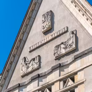 Vysoké školy zaslouží důstojnější podmínky