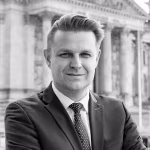 Martin Jonáš – Putin využil odchodu Merkelové. Německá politika se řídí sociologickými průzkumy