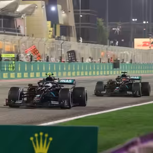 Největší příběh F1 poslední doby: Russell - Hamilton - Bottas