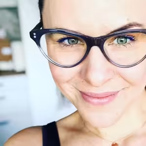 Nočná mora je dostať na Vianoce to, čo nechcem, a potom to zahodiť, alebo darovať