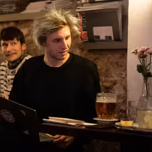 Uč starý hady syčet čili Zavedení uvádějí nezaveden